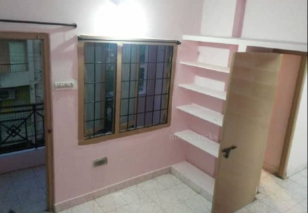 2 BHK 875 Sqft Flat For Sale in in Green Hills Colony, Hyderabad